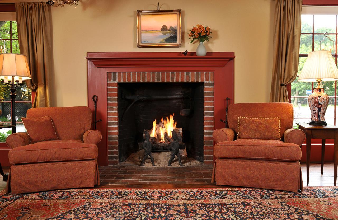 1795 Acorn Inn Bed And Breakfast Canandaigua Eksteriør bilde