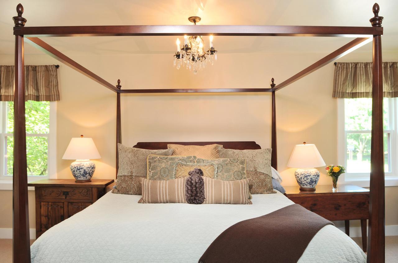 1795 Acorn Inn Bed And Breakfast Canandaigua Eksteriør bilde